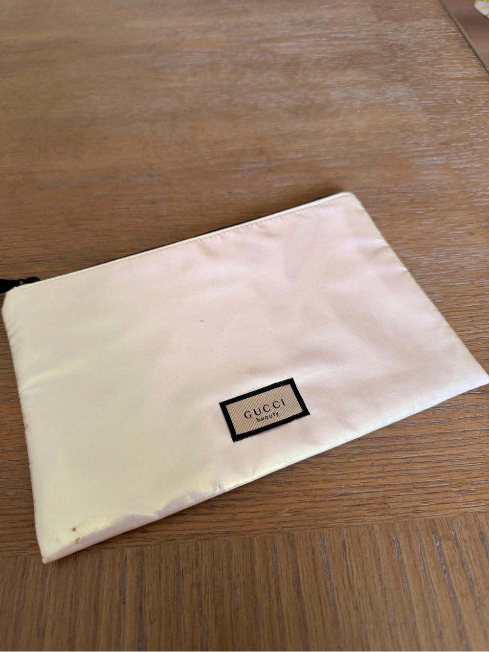 Gucci Beauty Cream Satin Cosmetic Pouch with Logo Patch